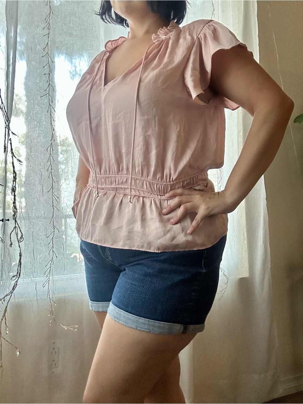 White House Black Market Dusty Pink Ruffle Tie Neck Blouse